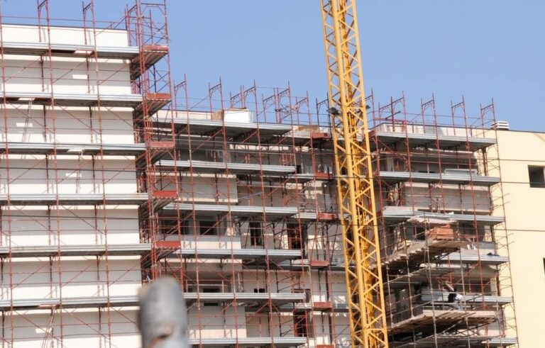 Approvato un programma per riqualificare 2.700 alloggi Erp in Toscana