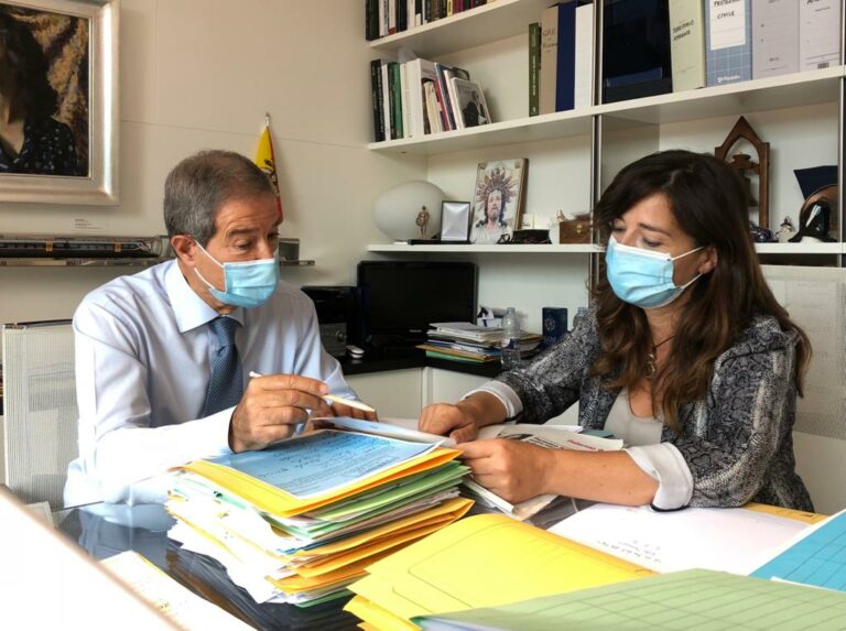 Emergenza rifiuti in Sicilia, insediato tavolo di crisi a Roma