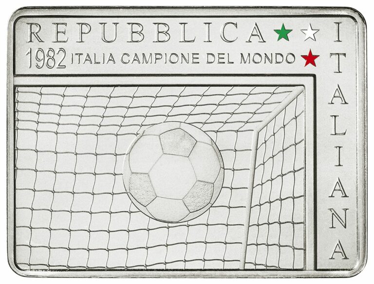 Zecca conia moneta per anniversario Mondiali ’82