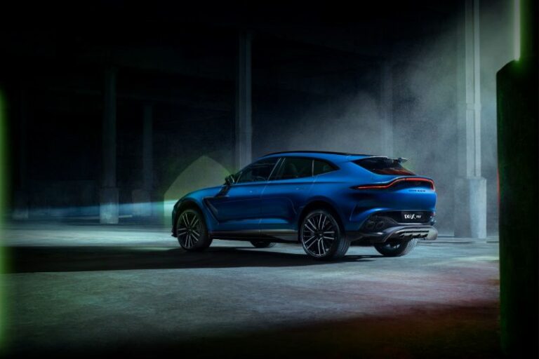 Pirelli gomma l’Aston Martin DBX707
