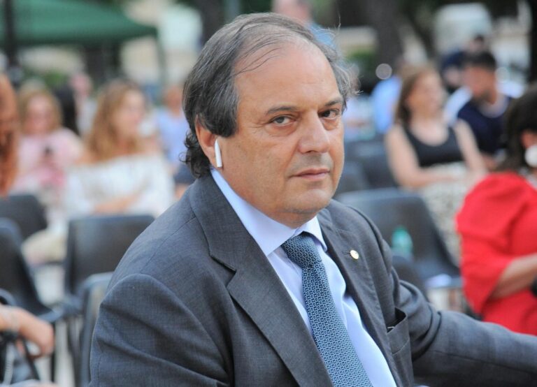 Contagi Covid in aumento, Anelli (Fnomceo) “Proteggiamo i fragili”