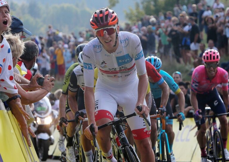 Tappa e maglia gialla al Tour de France per Pogacar