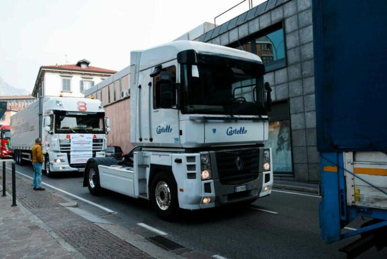 Unrae, nel primo semestre vendite veicoli industriali in calo