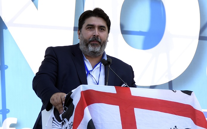 Solinas “Revocheremo il bando per il pattugliamento antincendio”