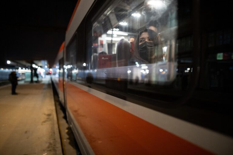 Campania, potenziata offerta treni regionali per pendolari