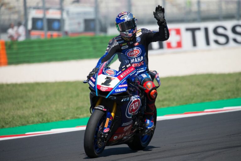 Mescola SCX posteriore protagonista nel sabato di Donington