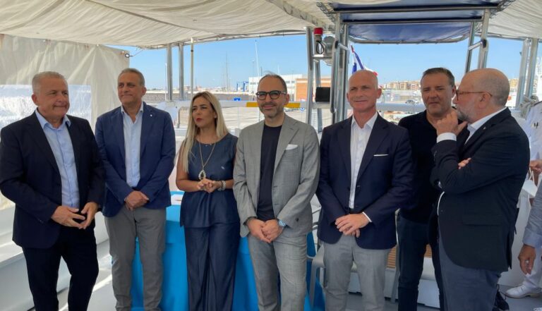 Puglia, presentato il collegamento marittimo Manfredonia-Tremiti