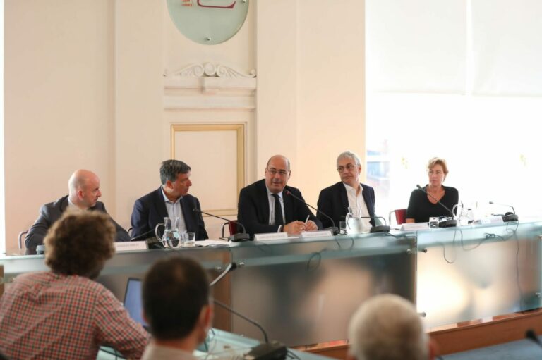 Contributi a fondo perduto per 205 milioni con “Fare Impresa Lazio”