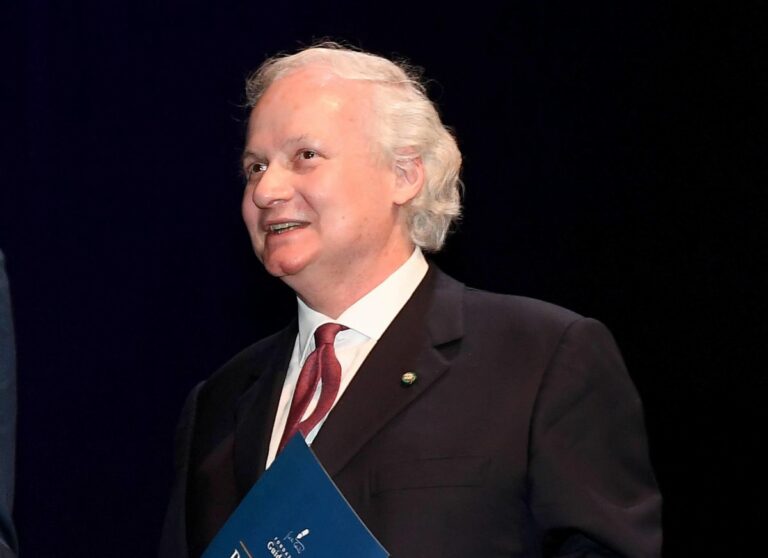 Lucchini “Valori dell’Occidente vanno difesi anche con la cultura”