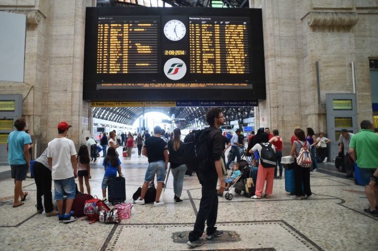Turismo, sulle vacanze pesano inflazione e caro energia