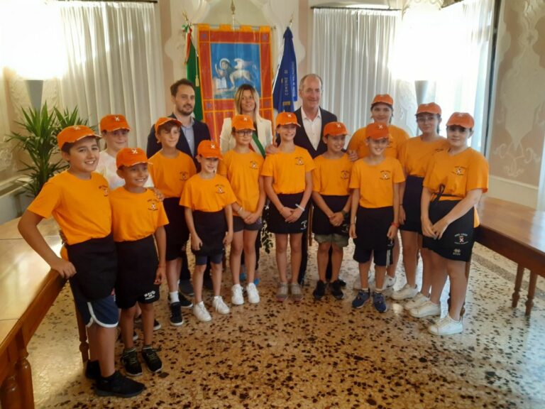 Zaia inaugura rassegna Artigianato Vivo a Cison di Valmarino