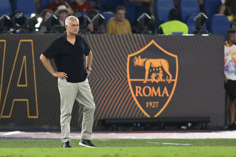 Mourinho “Scudetto? Troppo rumore sulla Roma”
