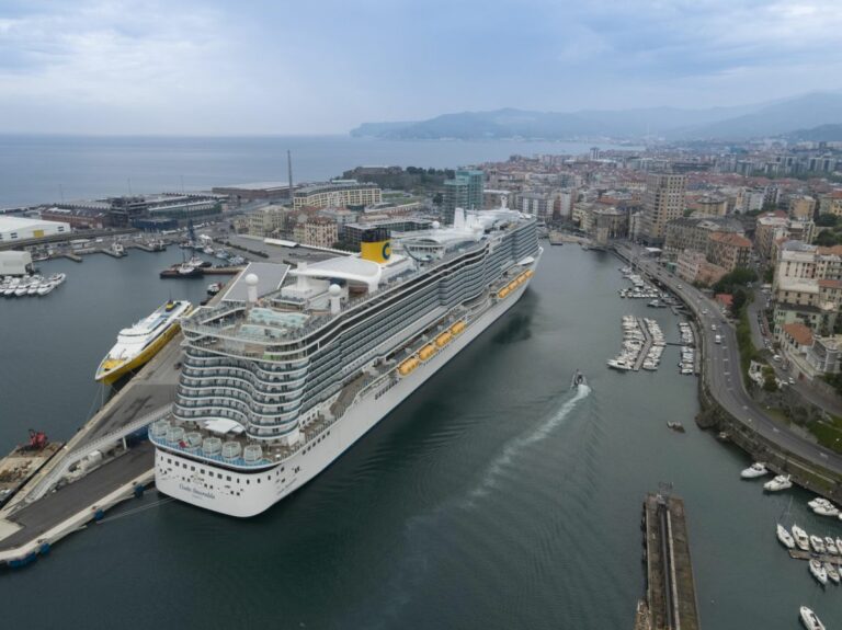 Costa Crociere-Trenitalia, intesa per la mobilità turistica sostenibile