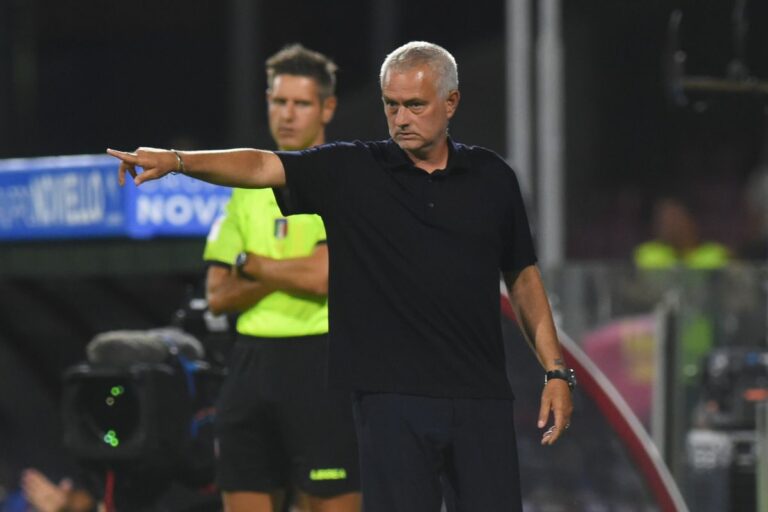 Mourinho “chiama” Belotti ed esalta Zaniolo “Vorrei che rimanesse”