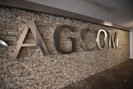 Elezioni, Agcom boccia confronto a 2 Letta-Meloni a Porta a Porta. Non rispetta par condicio