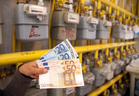 Piemonte, a rischio 8.000 posti con il caro-energia