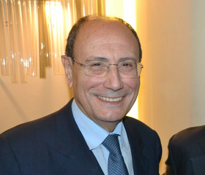 Presentazione al Residence di Ripetta il libro di Fabrizio Cicchitto "Storia di Forza Italia 1994-2018"