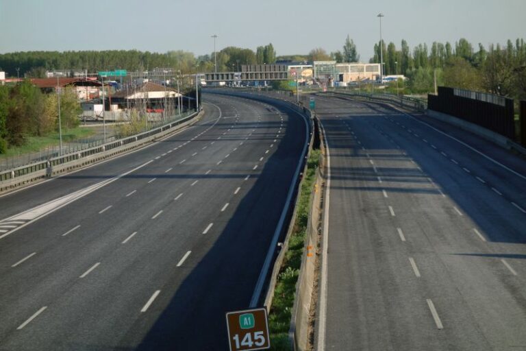 Infrastrutture, nel prossimo decennio spesa media +1,7% anno