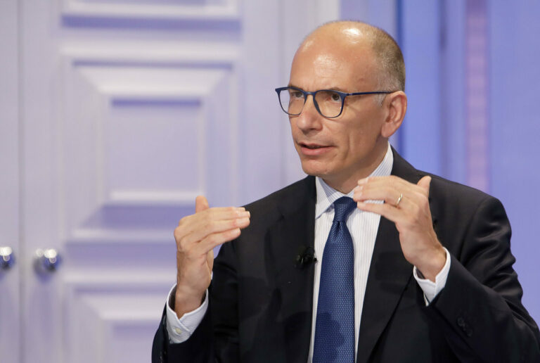 Caro energia, Letta “Settimana decisiva. Tema determinante per il voto”
