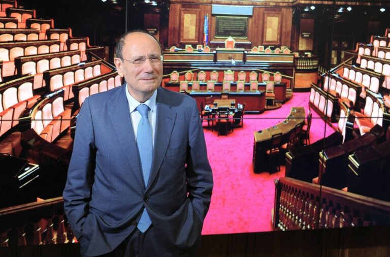 Regionali, Noto “Schifani ampiamente in testa”