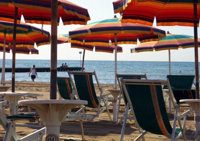 OMBRELLONI, SPIAGGIA A JESOLO