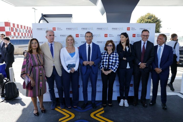 Inaugurata a Linate stazione ricarica ultraveloce auto elettriche
