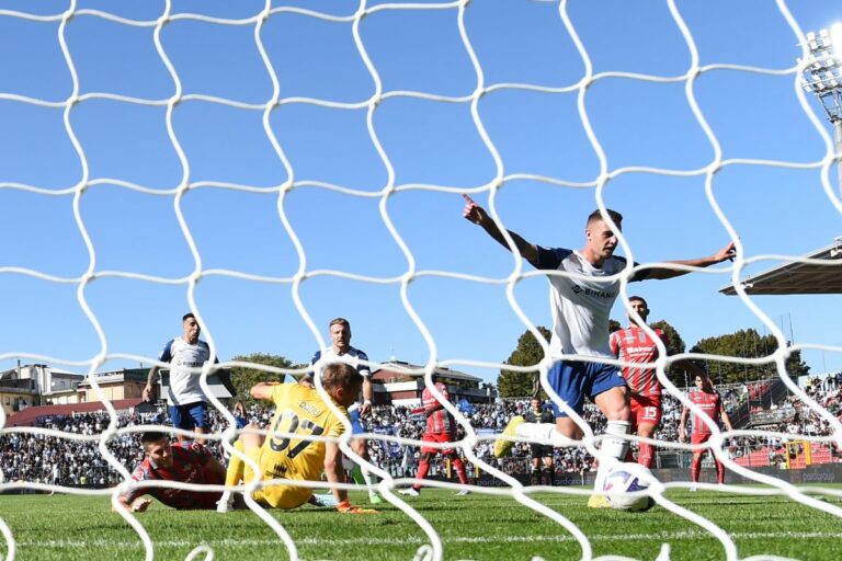 Immobile show, la Lazio travolge 4-0 la Cremonese