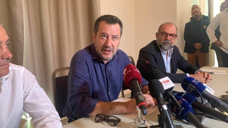 Salvini “Ci prepariamo al cambiamento anche in Puglia e a Bari”