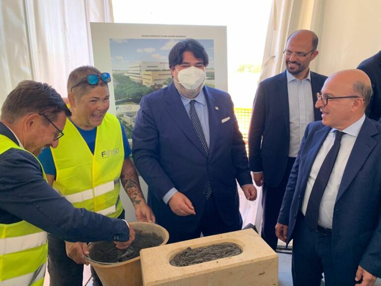 Presidente Solinas posa la prima pietra del nuovo Ospedale di San Gavino