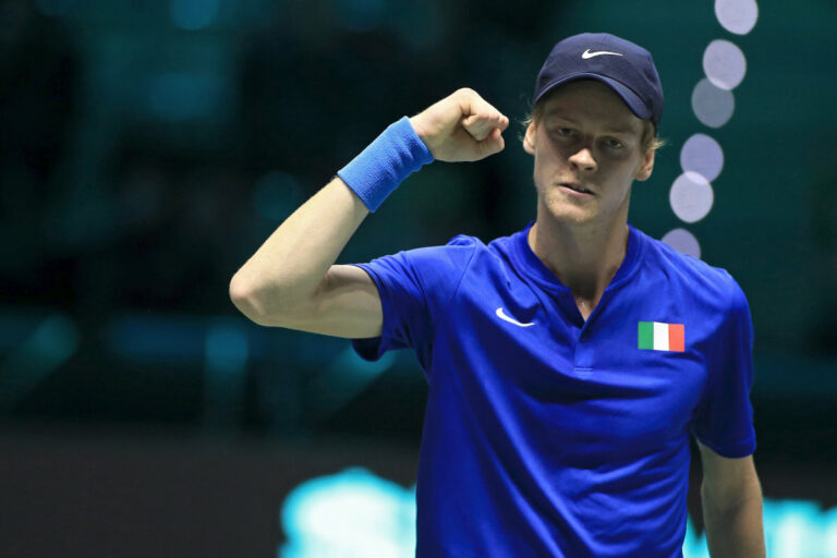 Sinner ringrazia Sonego e torna nella Top 10 Atp