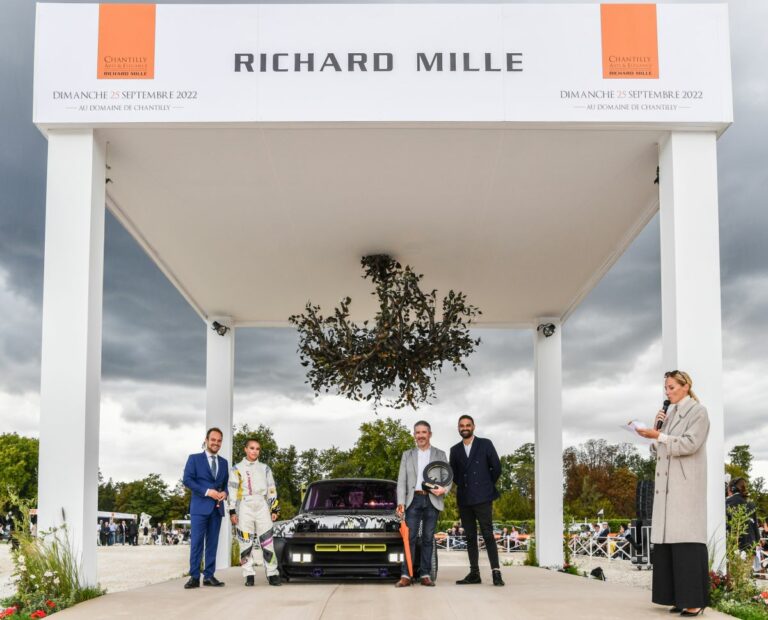La Renault R5 Turbo 3E premiata al Concorso d’Eleganza di Chantilly
