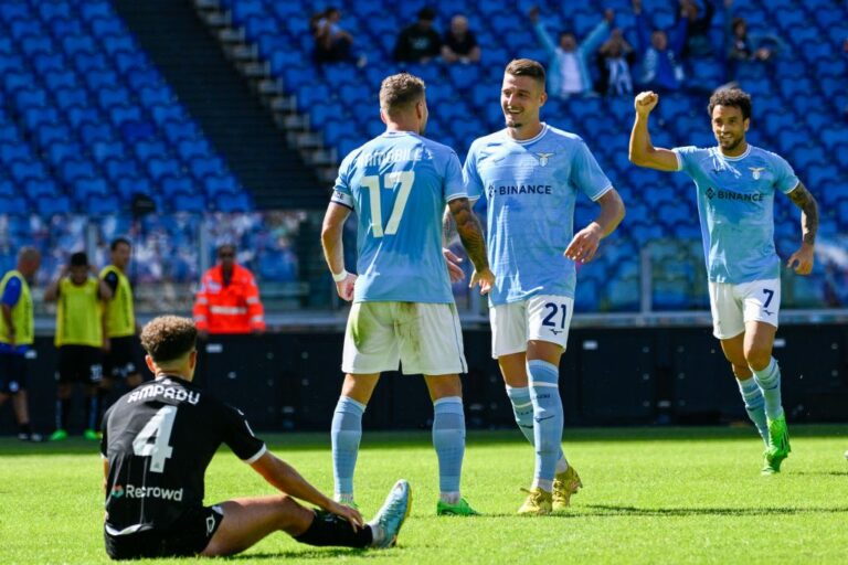 Poker Lazio contro lo Spezia, 4-0 con doppieta di Milinkovic-Savic