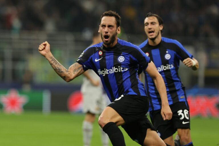 Calhanoglu rilancia l’Inter, Barca battuto 1-0