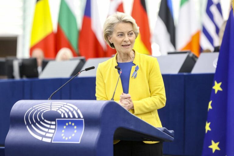 Gas, Von der Leyen “Pronti a studiare un price cap temporaneo”