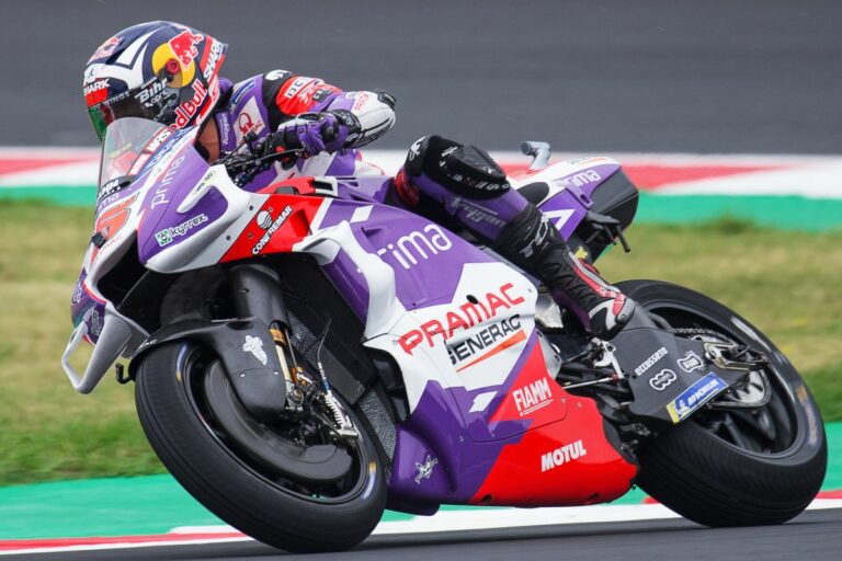 Zarco comanda le libere in Australia davanti a Bezzecchi
