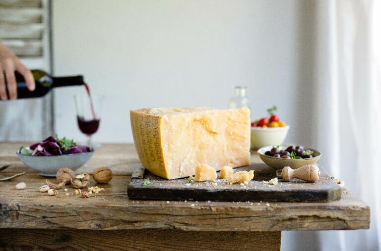 Consorzio Parmigiano Reggiano al Sial di Parigi