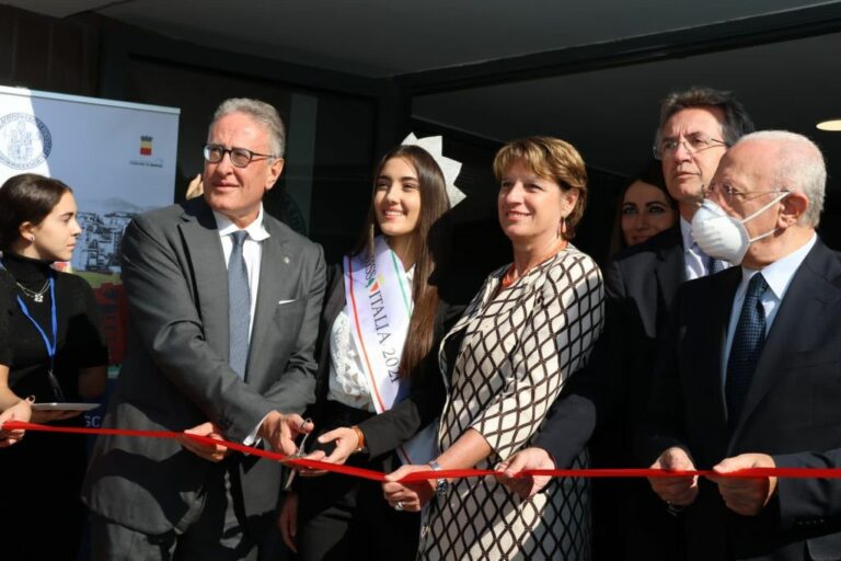 L’Università Federico II di Napoli apre la nuova sede a Scampia