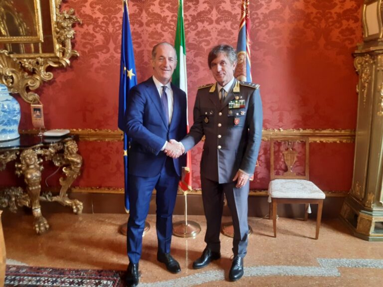 Zaia riceve il nuovo comandante regionale della Guardia di Finanza