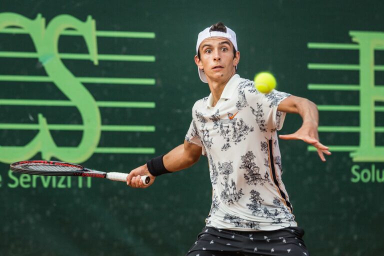 Berrettini-Musetti, finale tutta italiana a Napoli