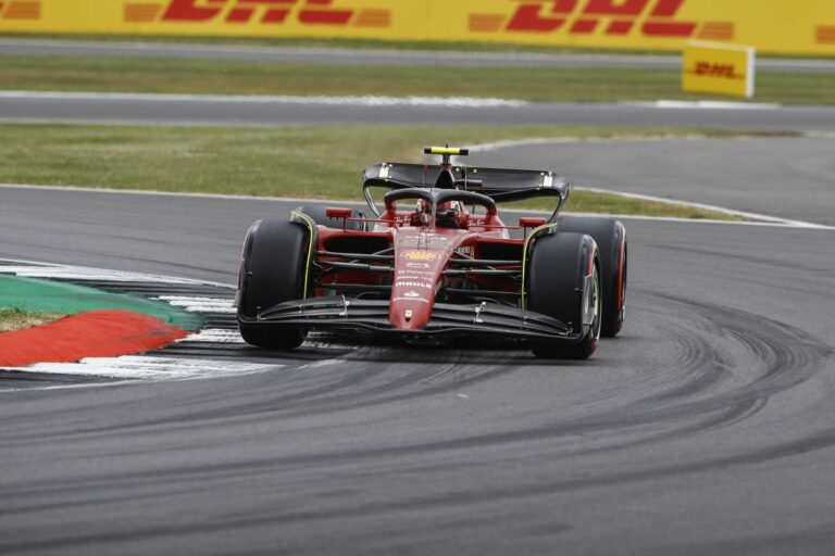 Pole position per Sainz al Gp degli Stati Uniti