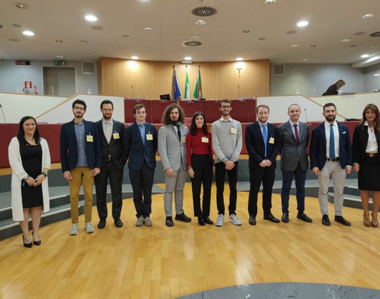 Studenti universitari a lezione in Consiglio regionale Liguria