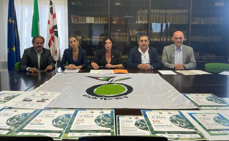 Agricoltura, domenica 30 ottobre la “Camminata tra gli olivi”