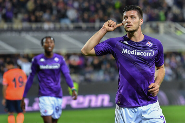 Fiorentina-Basaksehir 2-1, viola avanti in Conference