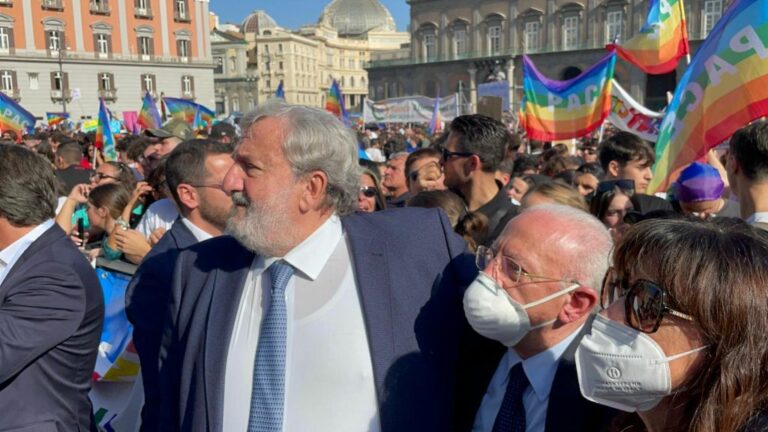 Ucraina, Napoli in piazza per chiedere il “Cessate il fuoco”