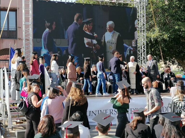 All’Università di Palermo lancio del tocco per i neolaureati magistrali