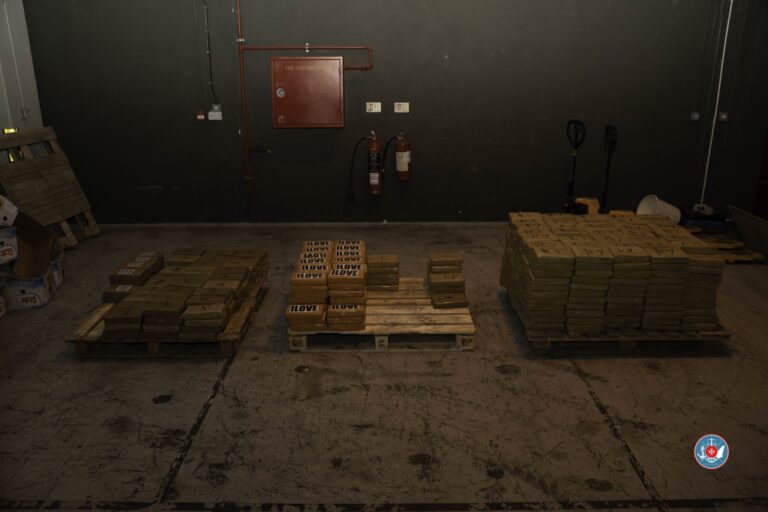 Malta, maxi sequestro di cocaina da 100 milioni di euro