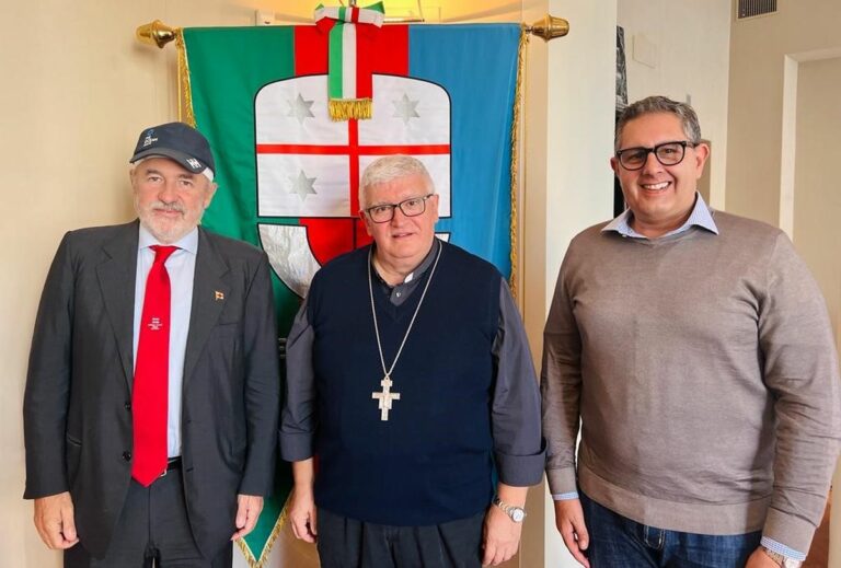 Liguria, il presidente Toti incontra l’arcivescovo di Genova Tasca