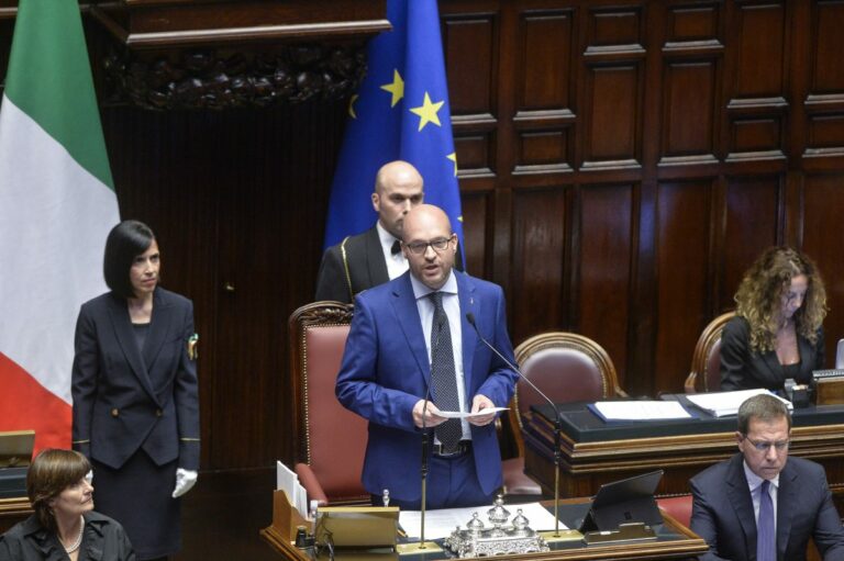 Camera, Lorenzo Fontana eletto presidente