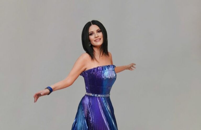 Laura Pausini conduce la 23° edizione dei Latin Grammy Awards