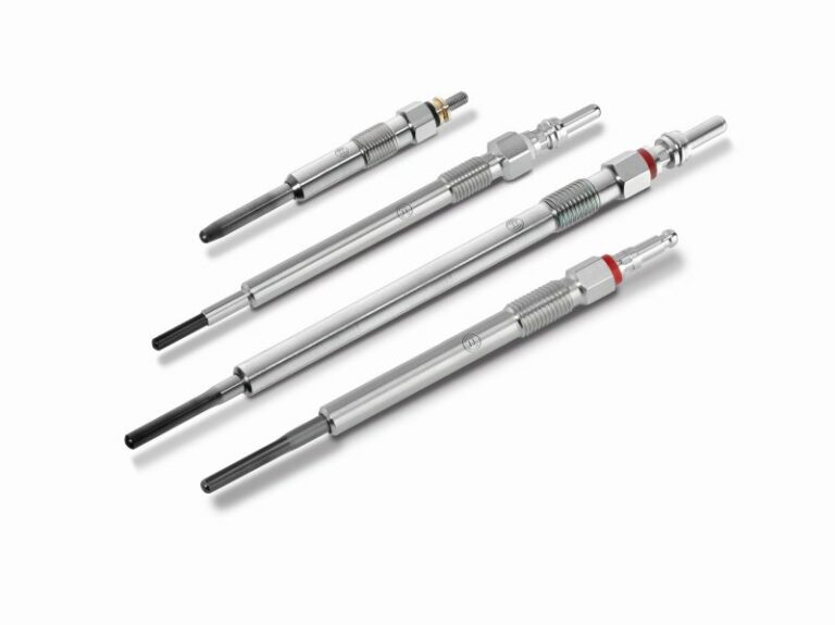 Due anniversari in Bosch, candelette e batterie compiono 100 anni